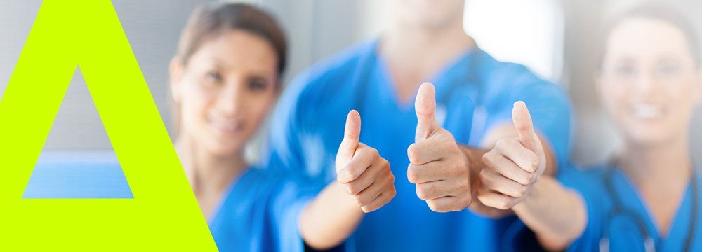 16_atos_pflege_04_daumen_hoch.jpg 16_atos_pflege_04_daumen_hoch.jpg